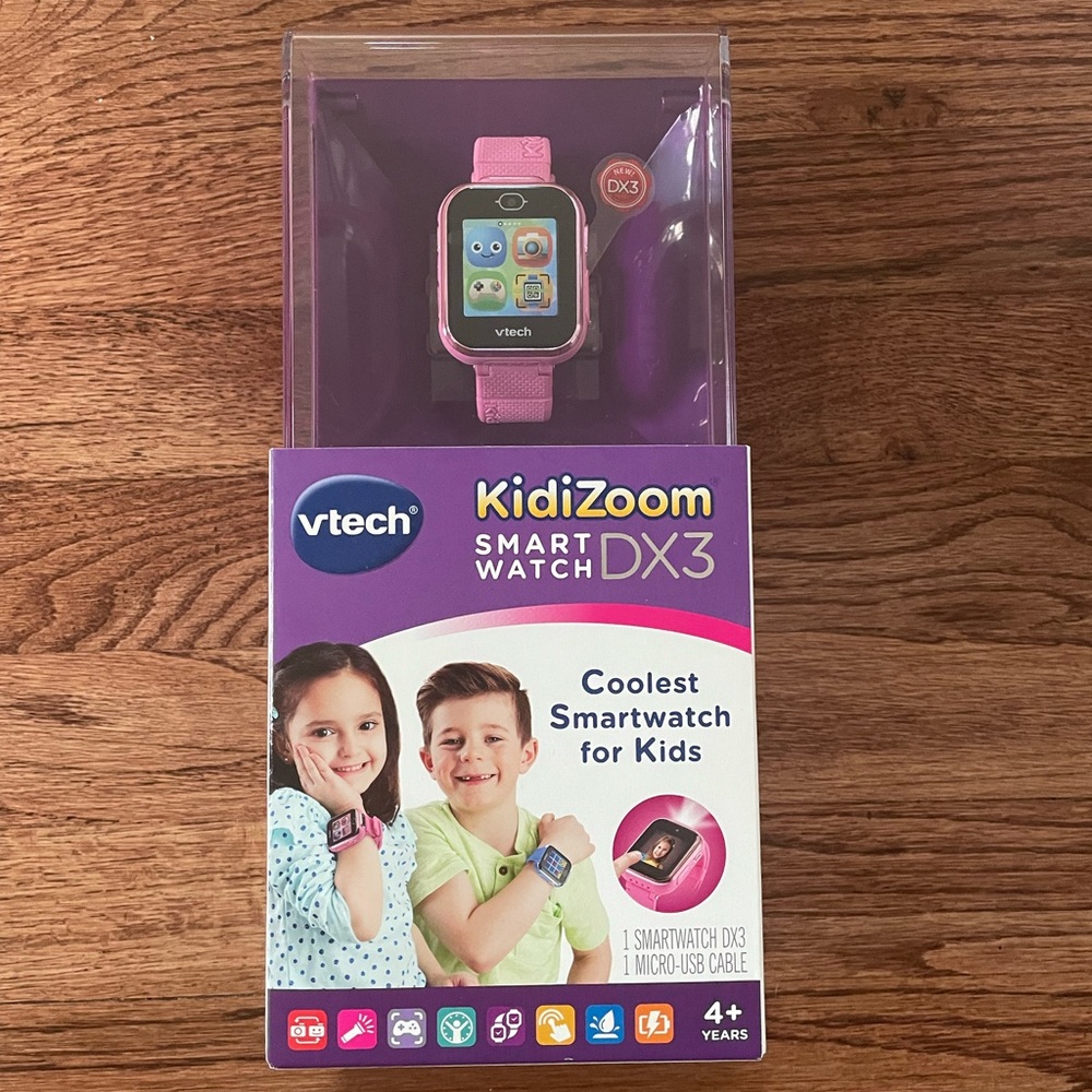NIB Vtech KidiZoom Smartwatch DX3